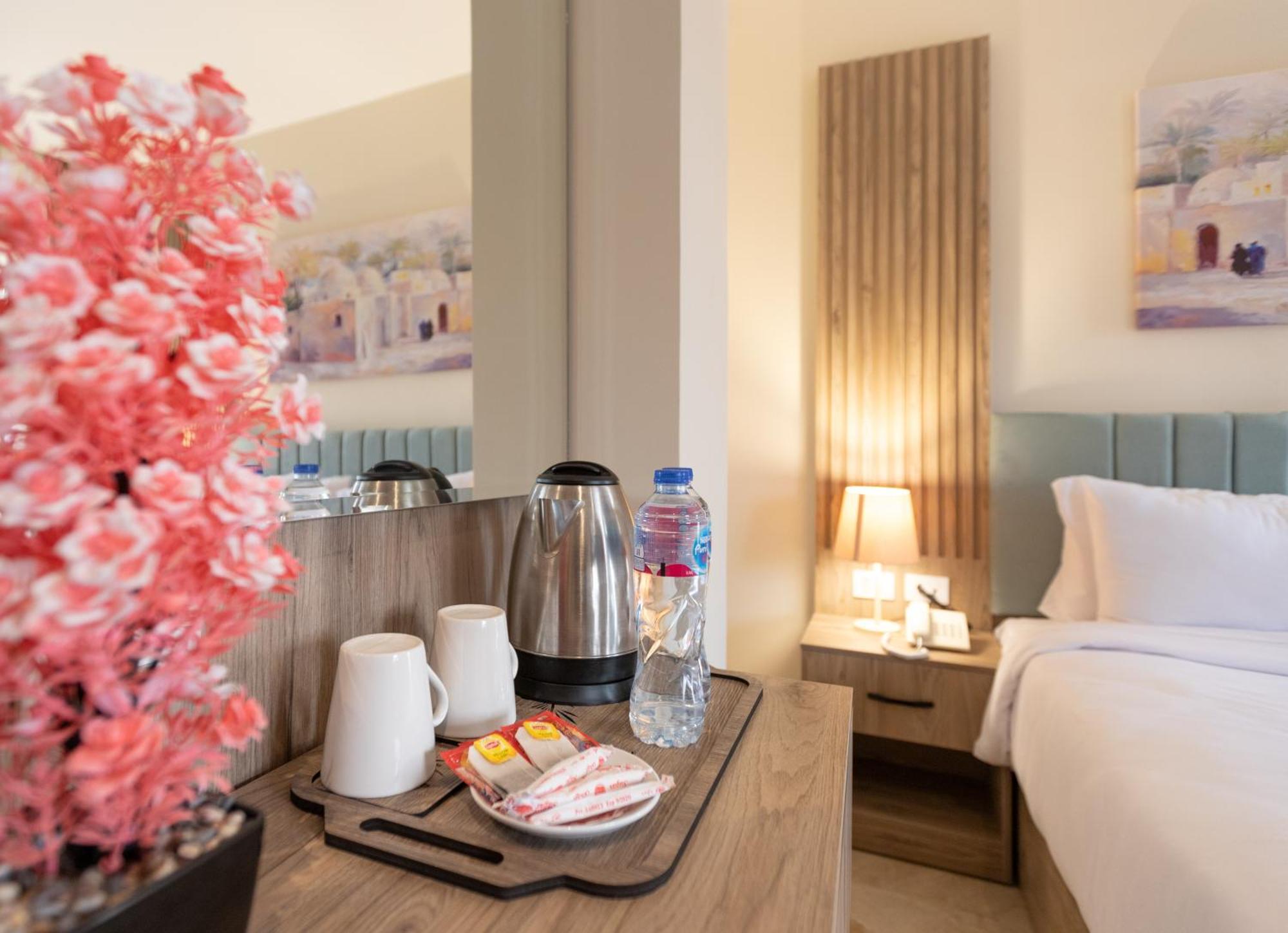 Hotel Soul Pyramids View Kafret el-Gabal Esterno foto