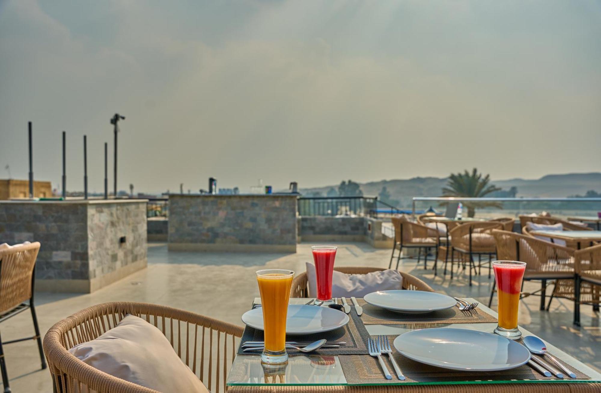 Hotel Soul Pyramids View Kafret el-Gabal Esterno foto