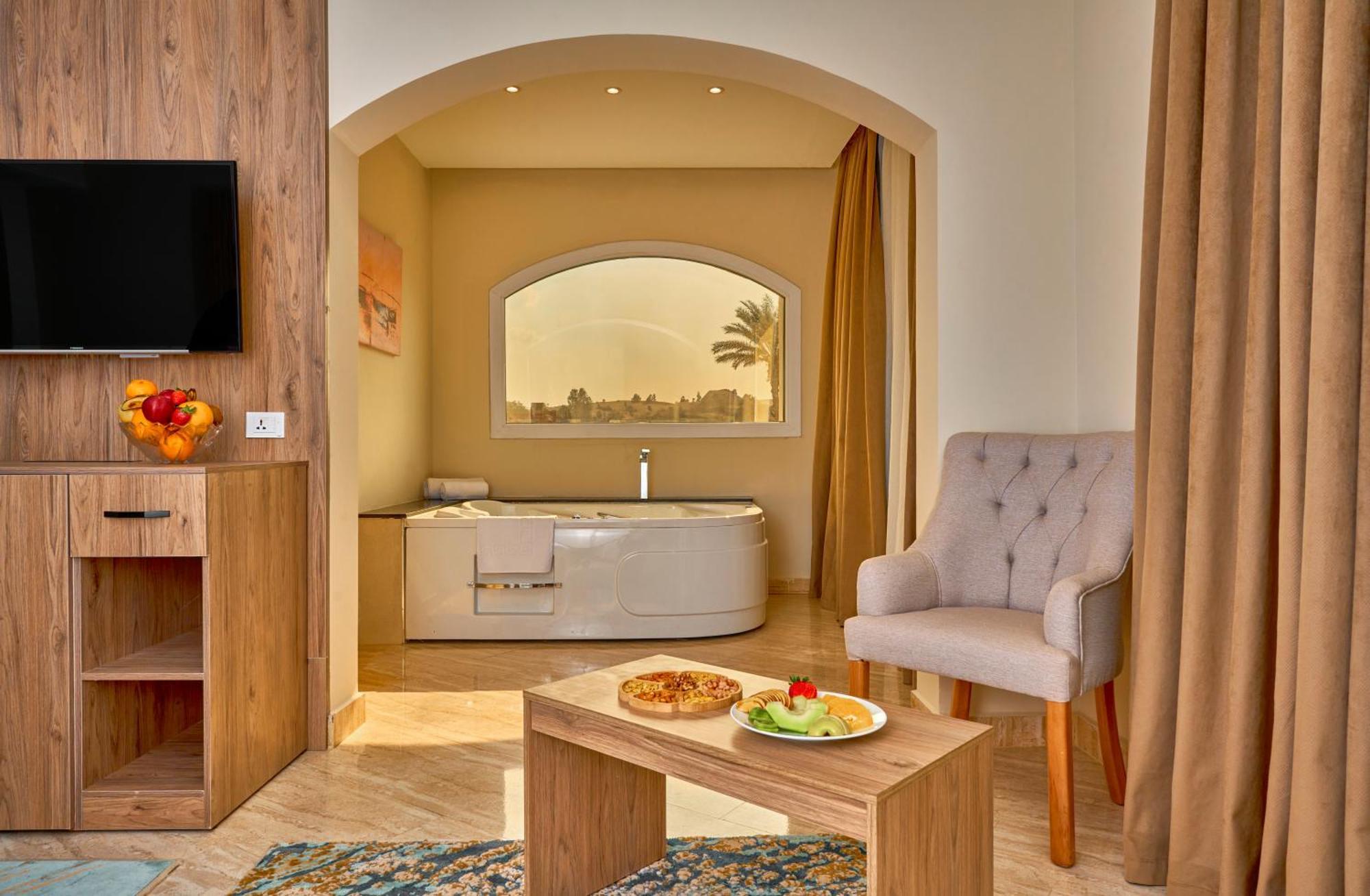 Hotel Soul Pyramids View Kafret el-Gabal Esterno foto